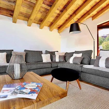 Coston - Courchevel - Piscine Sauna - 14 Pers.